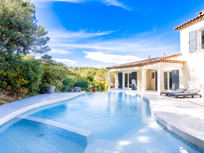 Montferrier-sur-Lez   Maison familiale avec piscine à débordement, au calme et sans vis-à-vis