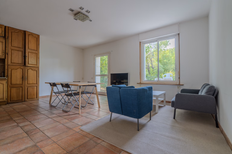 Maison Montpellier 9 pièces 185 m2 1630 m2 de terrain à réinventer secteur Pompignane